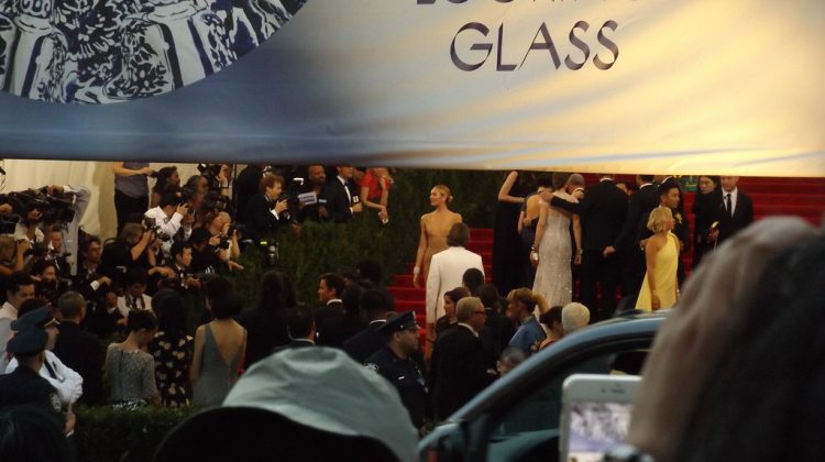 People on the red carpet entering and being interview for the annual Met Gala.
